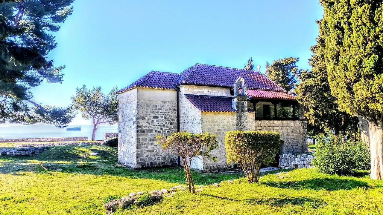 Znjanski Vidici Tonka Split Croatia